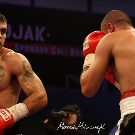 Wojak Boxing Night - Hala Podpromie - Rzeszów - 6.02.2010 - fot 8