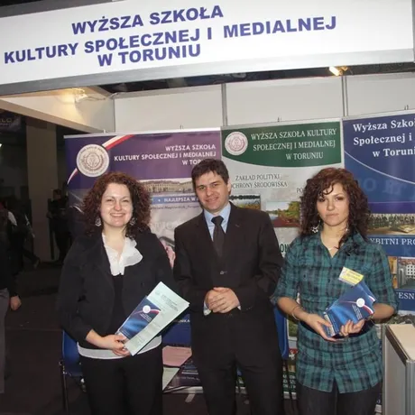 V Podkarpackie Targi Edukacyjne -Hala Podpromie-Rzeszów-9-10.02.2010 - fot 48