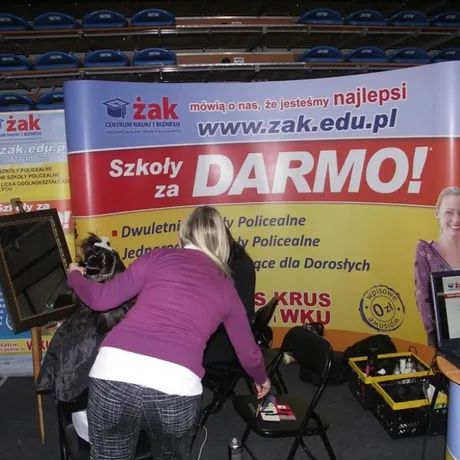 V Podkarpackie Targi Edukacyjne -Hala Podpromie-Rzeszów-9-10.02.2010 - fot 31