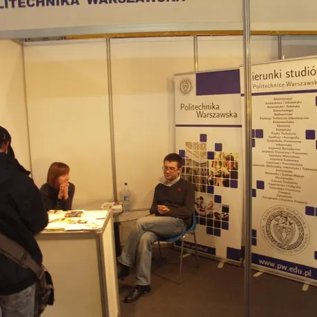 V Podkarpackie Targi Edukacyjne -Hala Podpromie-Rzeszów-9-10.02.2010 - fot 13