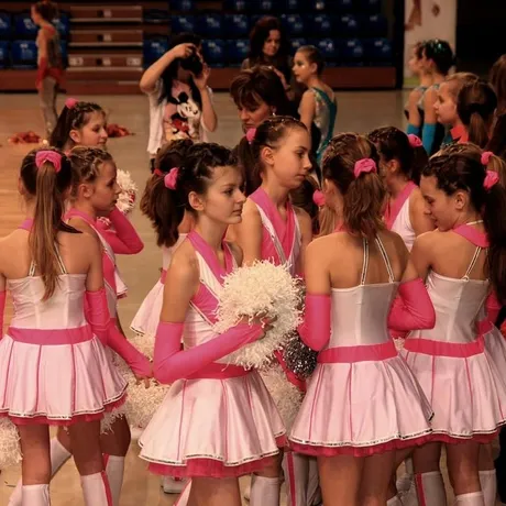 Trzynaste Mistrzostwa Polski Cheerleaders - fot 1