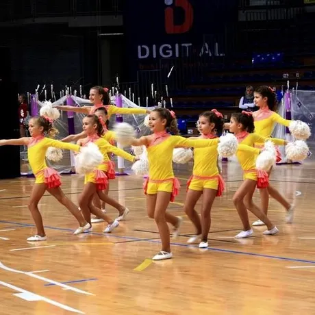 Trzynaste Mistrzostwa Polski Cheerleaders - fot 24