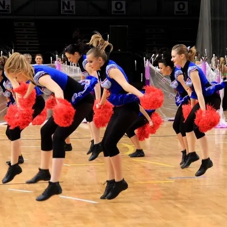 Trzynaste Mistrzostwa Polski Cheerleaders - fot 4