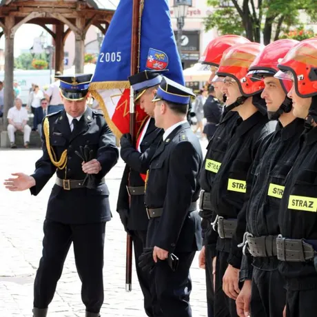 Wizyta Bronisława Komorowskiego - rynek - Rzeszów - 17.06.2010 - fot 25