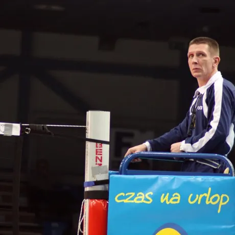 mecz Asseco Resovia - Kaposvari Roplabda - Hala Podpromie - Rzeszów - 17.11.2010 - fot 39