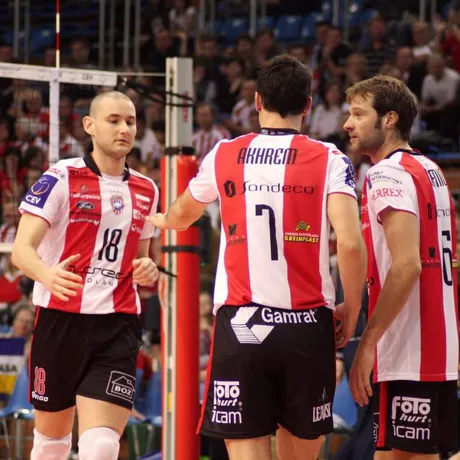 mecz Asseco Resovia - Kaposvari Roplabda - Hala Podpromie - Rzeszów - 17.11.2010 - fot 25