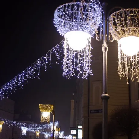 Rzeszów przedświąteczny - Rynek i okolice - Rzeszów - 8.12.2010 - fot 19