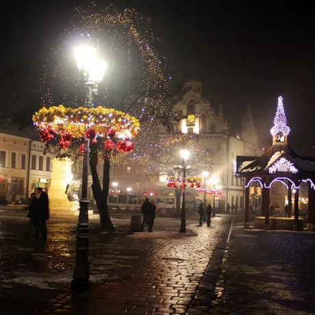 Rzeszów przedświąteczny - Rynek i okolice - Rzeszów - 8.12.2010 - fot 2