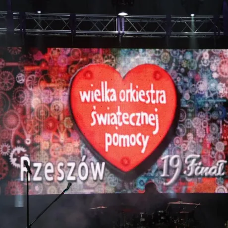 XIX Finał WOŚP - rynek rzeszowski - Rzeszów - 9.01.2011 - fot 36
