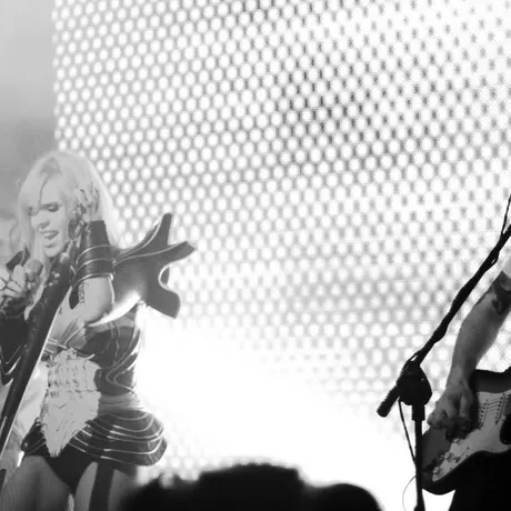 Koncert DODY - Live - Rzeszów - 28.01.2011 - fot 55
