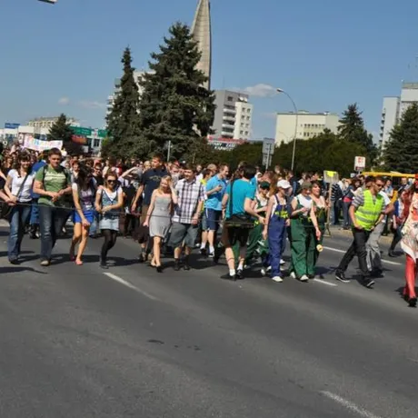 Rzeszowskie Juwenalia: Korowód i galeria postaci - fot 59