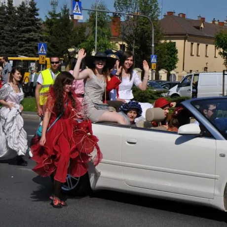 Rzeszowskie Juwenalia: Korowód i galeria postaci - fot 40