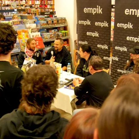 Hunter w Empiku - Rzeszów 21.10.2011 - fot 9