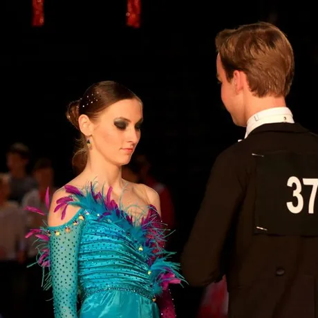 Mikołajkowy Turniej Tańca Towarzyskiego Gasiek 2011 - fot 6