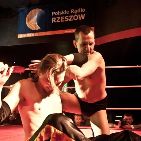 Gala Wrestlingu - DDW - klub Pod Palmą - Rzeszów - 10.03.2012 - fot 10