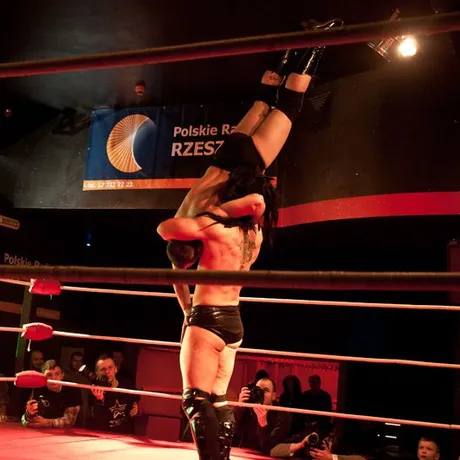 Gala Wrestlingu - DDW - klub Pod Palmą - Rzeszów - 10.03.2012 - fot 5