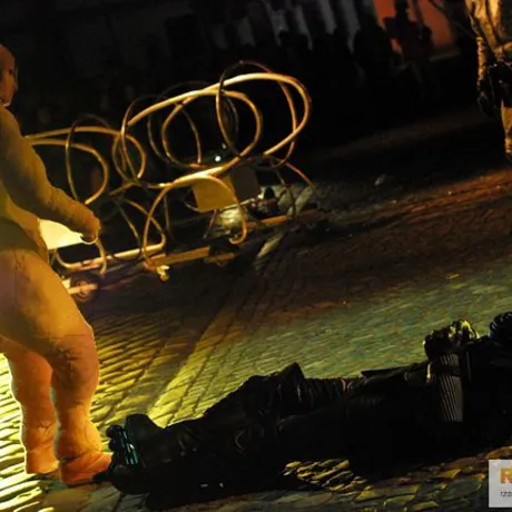 Maskarada - Teatr Biuro Podróży 