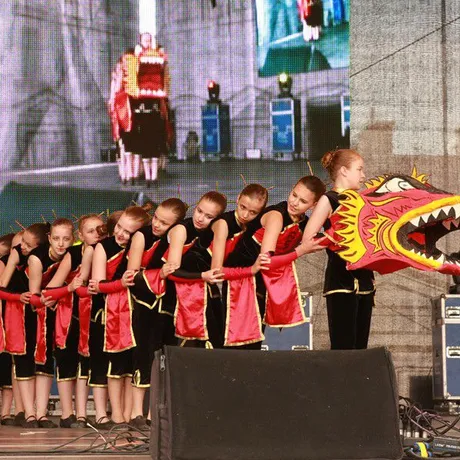 Wojewódzkie Święto Ludowe na rynku w Rzeszowie - fot 10