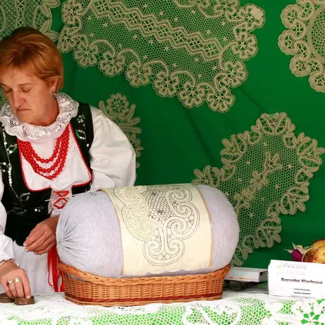 Wojewódzkie Święto Ludowe na rynku w Rzeszowie - fot 23