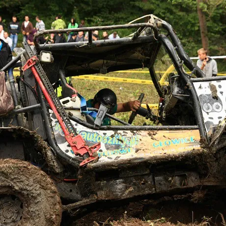IV edycja pucharu DONATKA 4X4 Chmielnik 2012 - fot 11