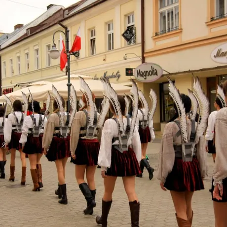  Pochód wojsk husarskich hetmana Hieronima Augustyna Lubomirskiego w Rzeszowie - fot 25