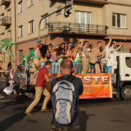 Studencki korowód RzeszówJuwenalia 2013  - fot 33