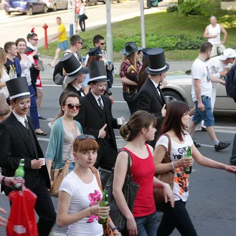 Studencki korowód RzeszówJuwenalia 2013  - fot 17