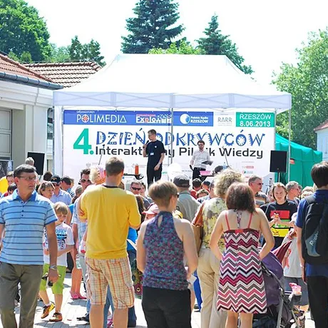 Dzień Odkrywców. 4. Interaktywny Piknik Wiedzy - fot 3