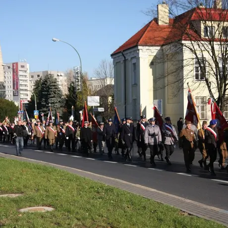  Odsłonięcie i poświecenie pomnika płk. Łukasza Cieplińskiego, - fot 1