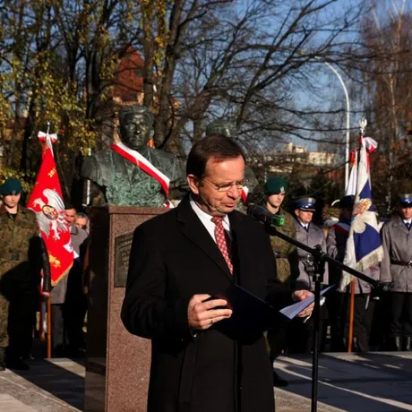  Odsłonięcie i poświecenie pomnika płk. Łukasza Cieplińskiego, - fot 36