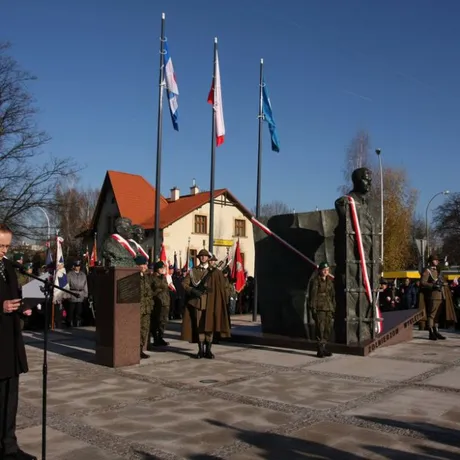  Odsłonięcie i poświecenie pomnika płk. Łukasza Cieplińskiego, - fot 33