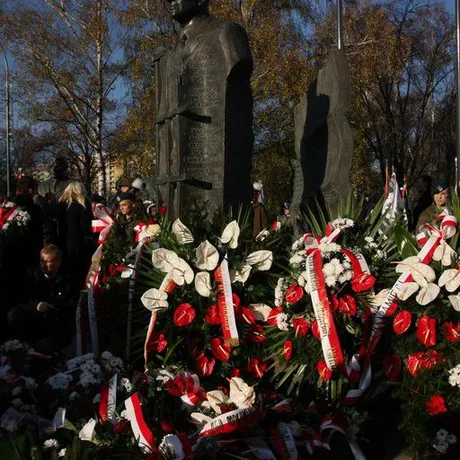 Odsłonięcie i poświecenie pomnika płk. Łukasza Cieplińskiego, - fot 4