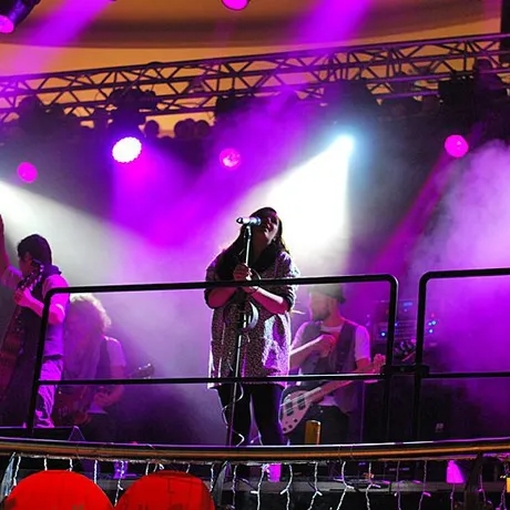 Ewa Farna podczas WOŚP 2014 w Rzeszowie - fot 15