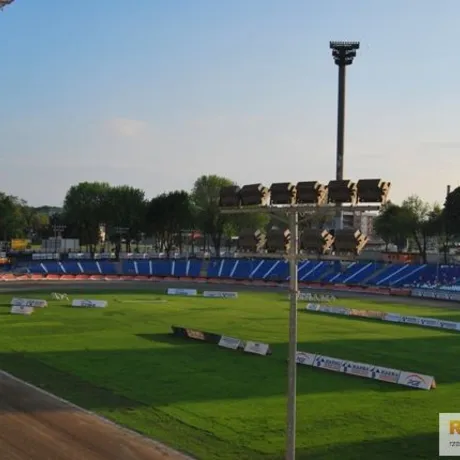 Stadion Miejski w Rzeszowie - fot 6