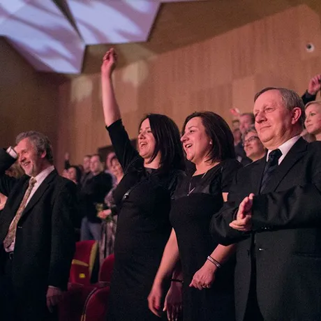 Queen Symfonicznie w Filharmonii Podkarpackiej - fot 35