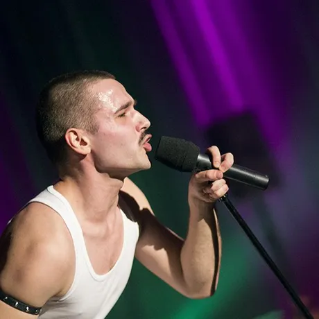 Queen Symfonicznie w Filharmonii Podkarpackiej - fot 25