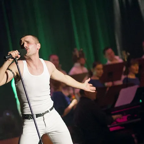 Queen Symfonicznie w Filharmonii Podkarpackiej - fot 29