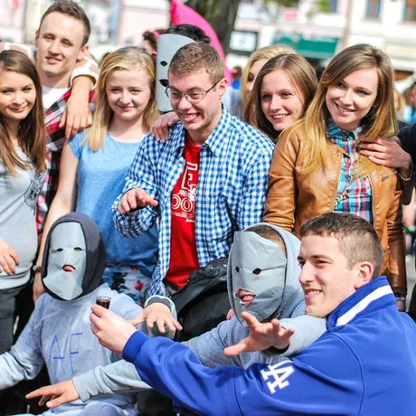 Juwenalia 2014 - Studencki Korowód na Rynku - fot 6
