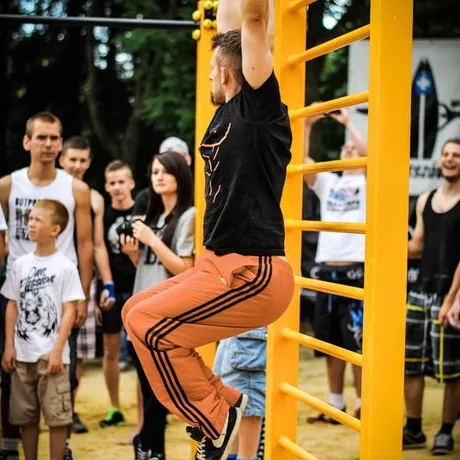 Otwarcie Street Workout Rzeszów - fot 28