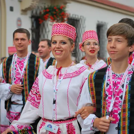 Korowód Zespołów Polonijnych - Rzeszów 2014 - fot 13
