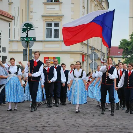 Korowód Zespołów Polonijnych - Rzeszów 2014 - fot 7