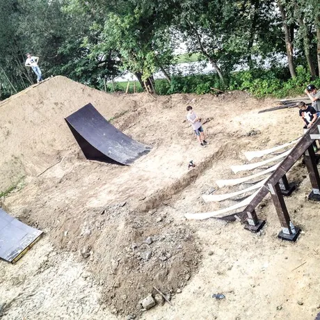 Inwestycje w Rzeszowie. Dirtpark - plac budowy - fot 10