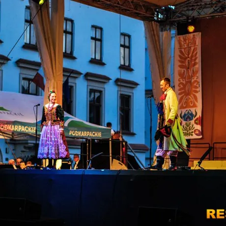 Zespół Pieśni i Tańca 