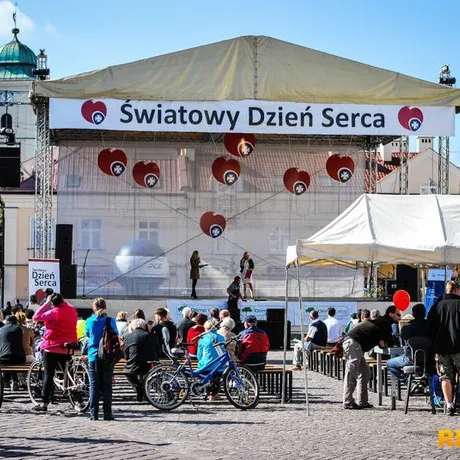 Światowy Dzień Serca w Rzeszowie - fot 17