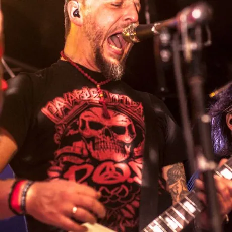 Koncert Luxtorpeda - klub Black&White - Rzeszów - 05.12.2014 - fot 59