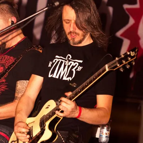 Koncert Luxtorpeda - klub Black&White - Rzeszów - 05.12.2014 - fot 34