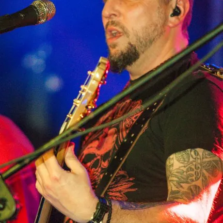 Koncert Luxtorpeda - klub Black&White - Rzeszów - 05.12.2014 - fot 14