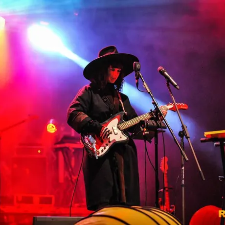 Sylwester 2014 na rzeszowskim Rynku - fot 8
