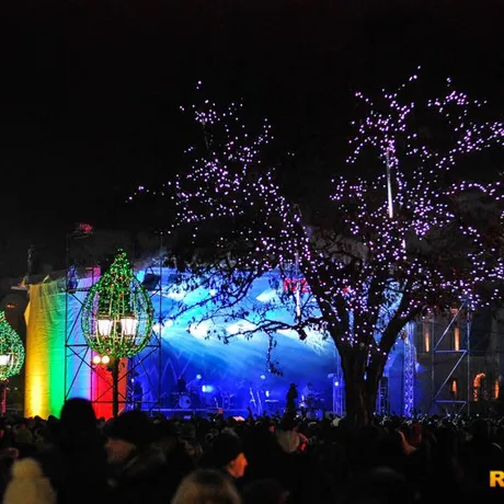 Sylwester 2014 na rzeszowskim Rynku - fot 4