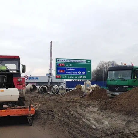 Roboty drogowe na ul. Rzecha - 28.01.2015 - fot 7